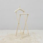 1431 4281 VALET STAND
